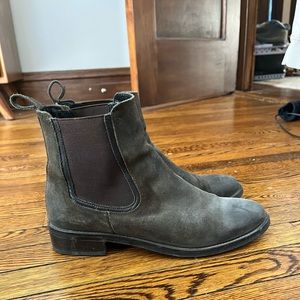 Thursday Boots size 9